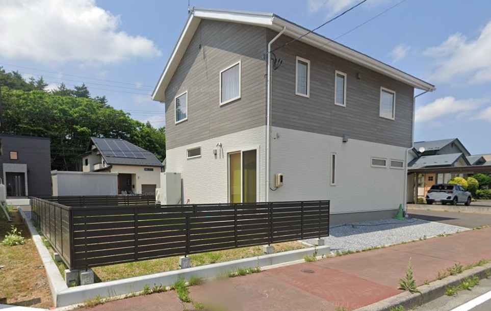 青森県八戸市南白山台3丁目2番11号