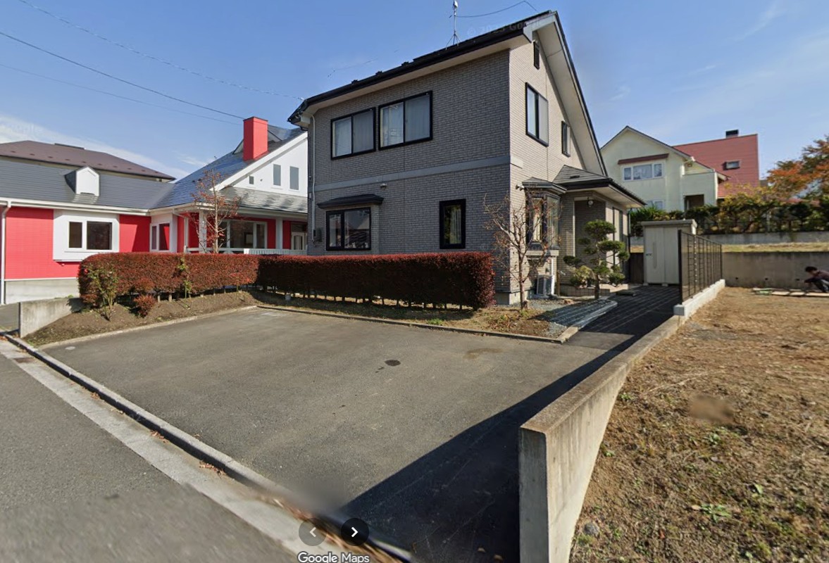 青森県八戸市南白山台2丁目12－14