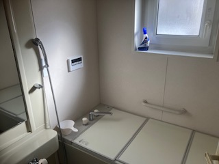 青森県八戸市南白山台2丁目12－14